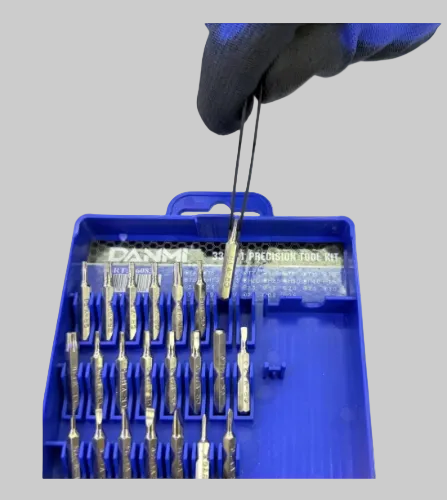 Set Desarmadores de Precisión 33 Piezas Danmi